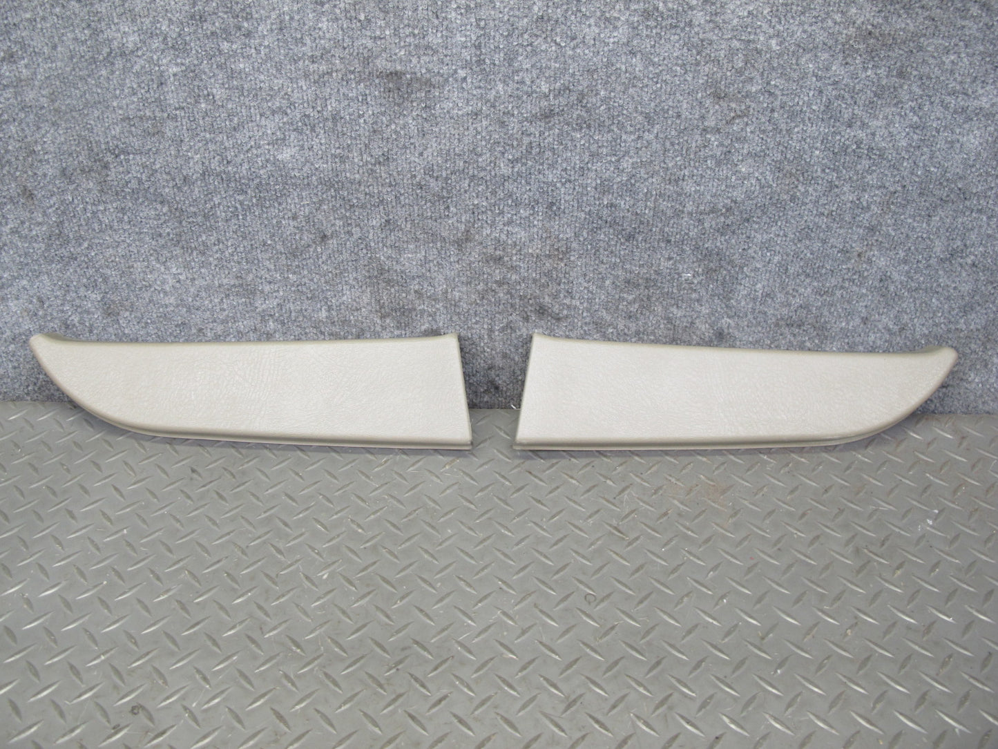 2003-2007 Hummer H2 Rear Left & Right Side Door Upper Window Trim Cover Set