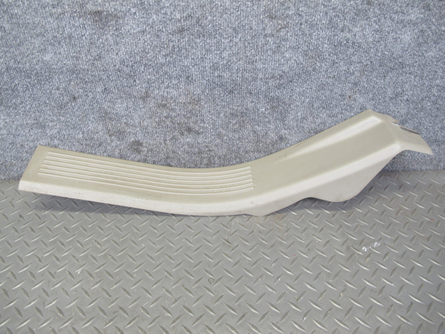 2003-2009 Hummer H2 Rear Right & Left Side Door Scuff Sill Plate Trim Panel Set