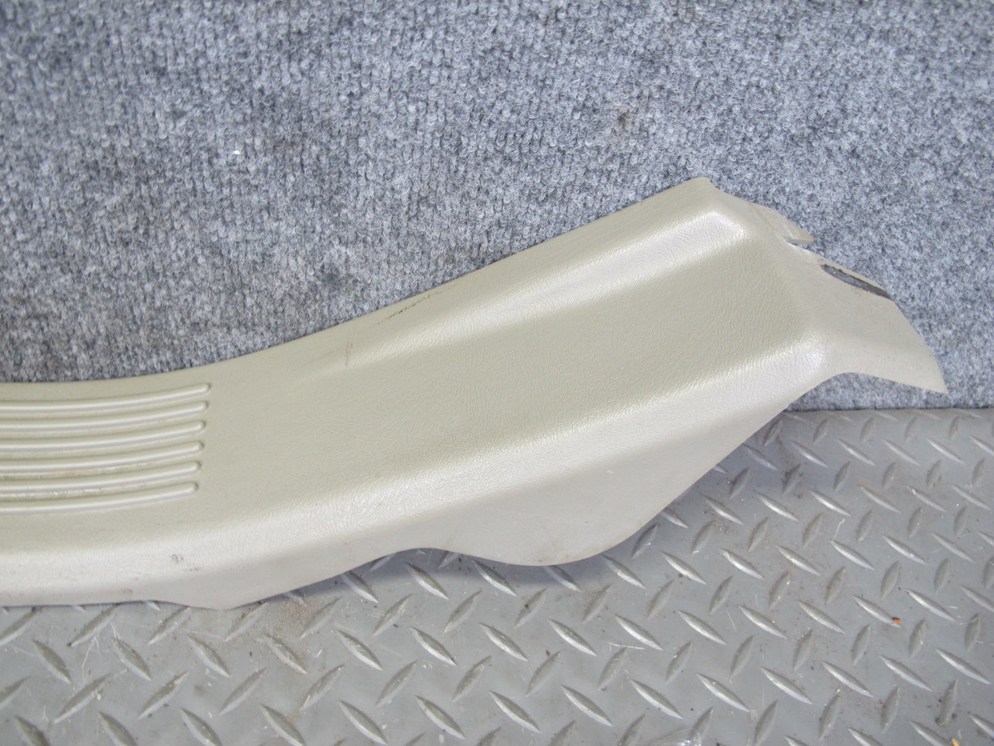 2003-2009 Hummer H2 Rear Right & Left Side Door Scuff Sill Plate Trim Panel Set
