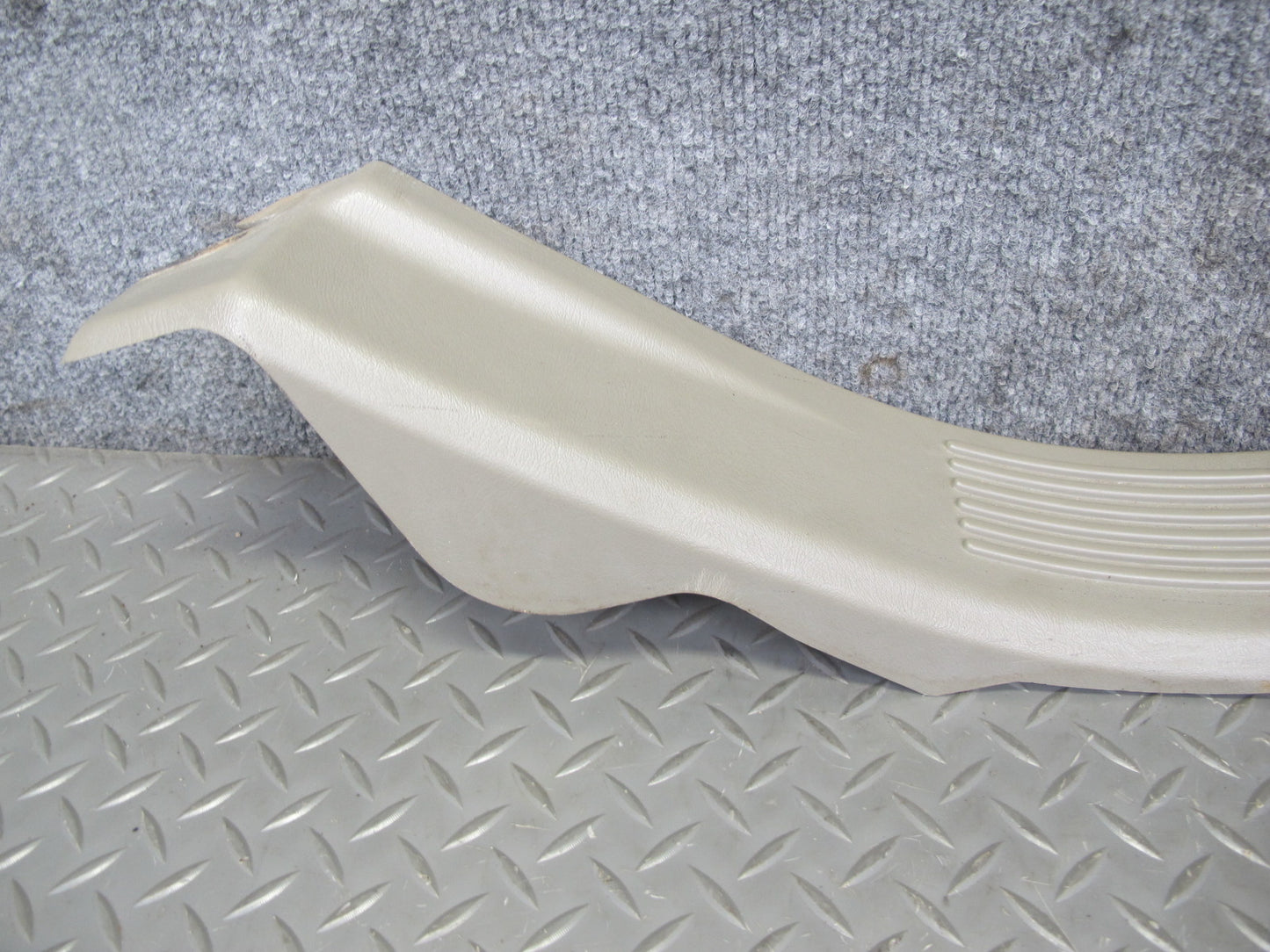 2003-2009 Hummer H2 Rear Right & Left Side Door Scuff Sill Plate Trim Panel Set
