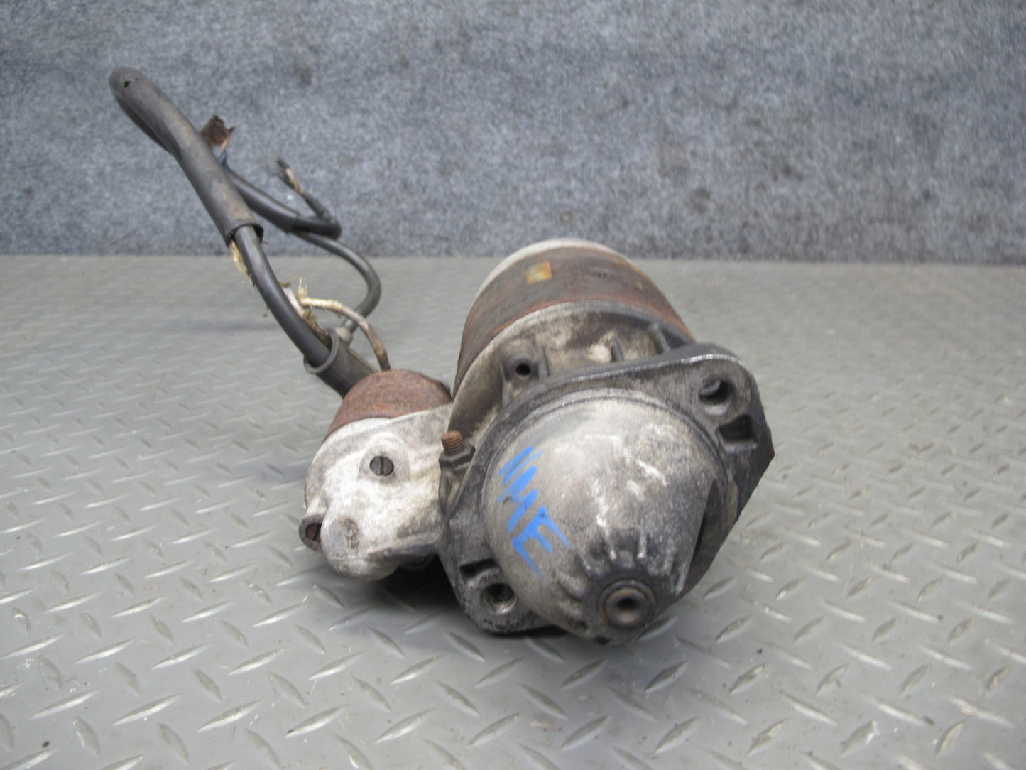 81-85 Mercedes W123 300D Engine Starter Motor OEM