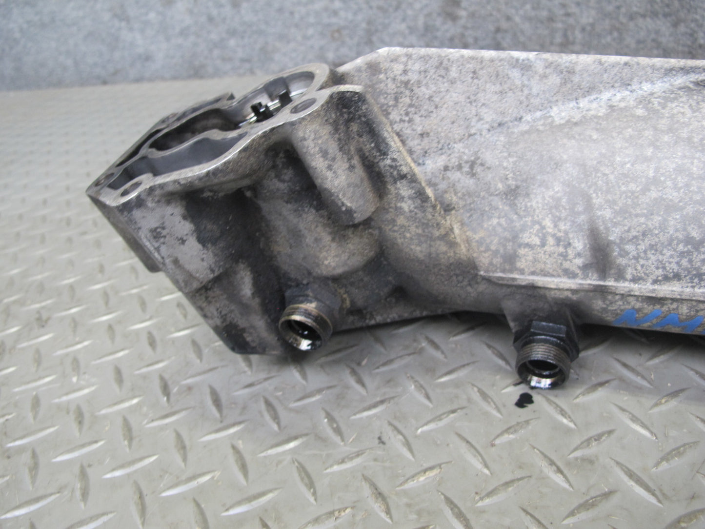 81-85 Mercedes W123 300D Turbo Diesel Engine Oil Filter Housing OEM