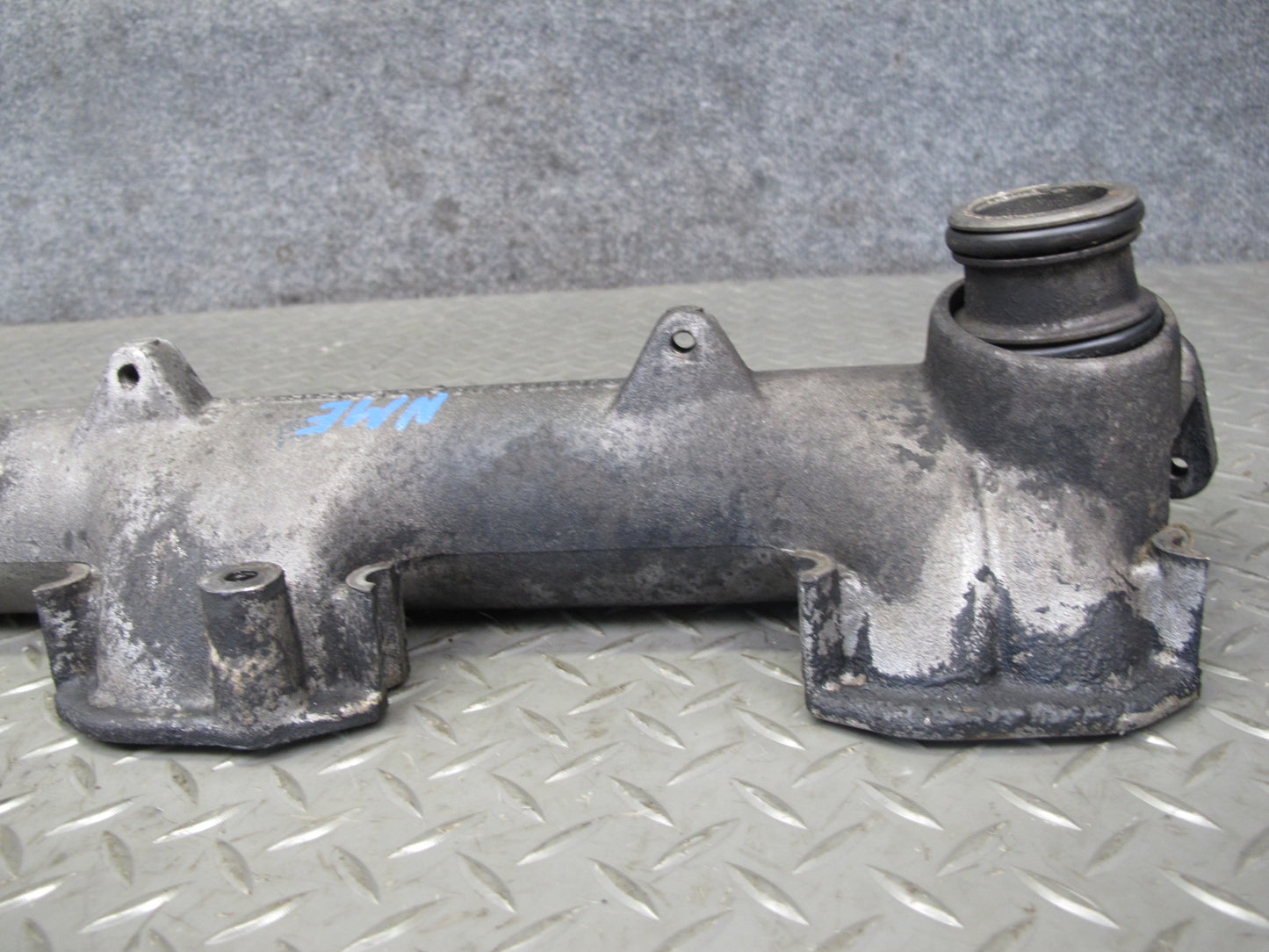 82-85 Mercedes W123 300D 617.952 Diesel Engine Intake Manifold 6170980307 OEM