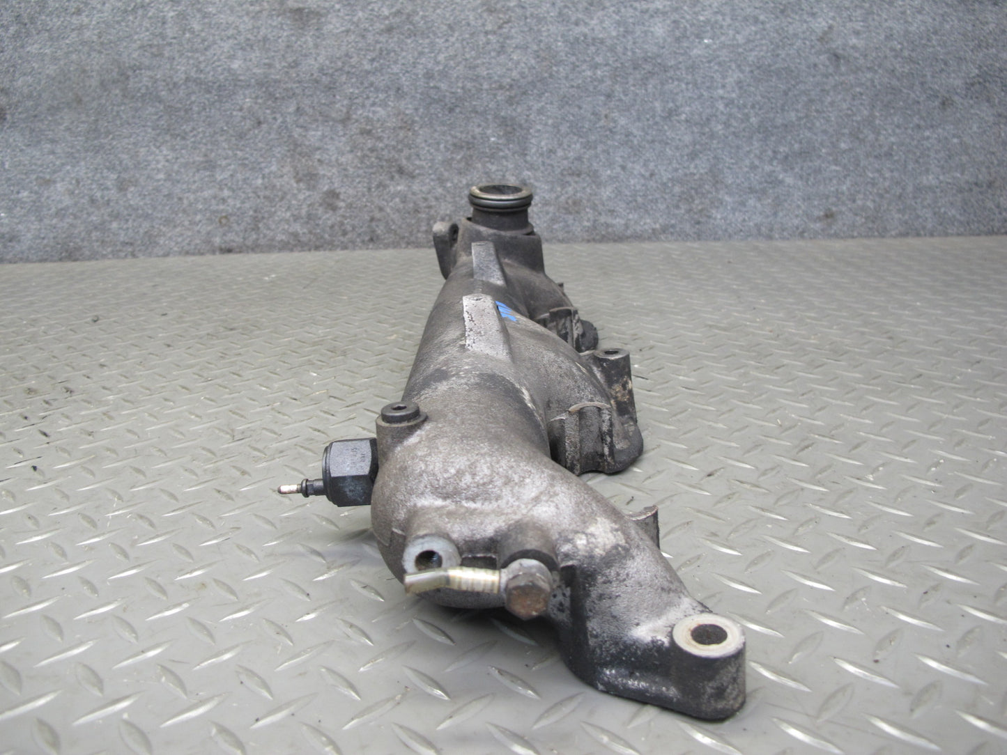 82-85 Mercedes W123 300D 617.952 Diesel Engine Intake Manifold 6170980307 OEM