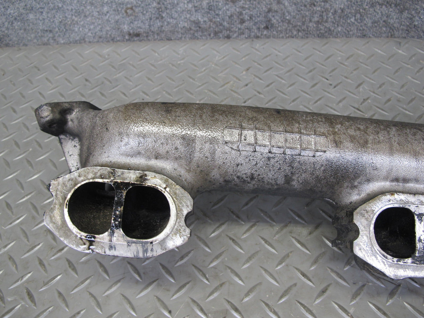 82-85 Mercedes W123 300D 617.952 Diesel Engine Intake Manifold 6170980307 OEM