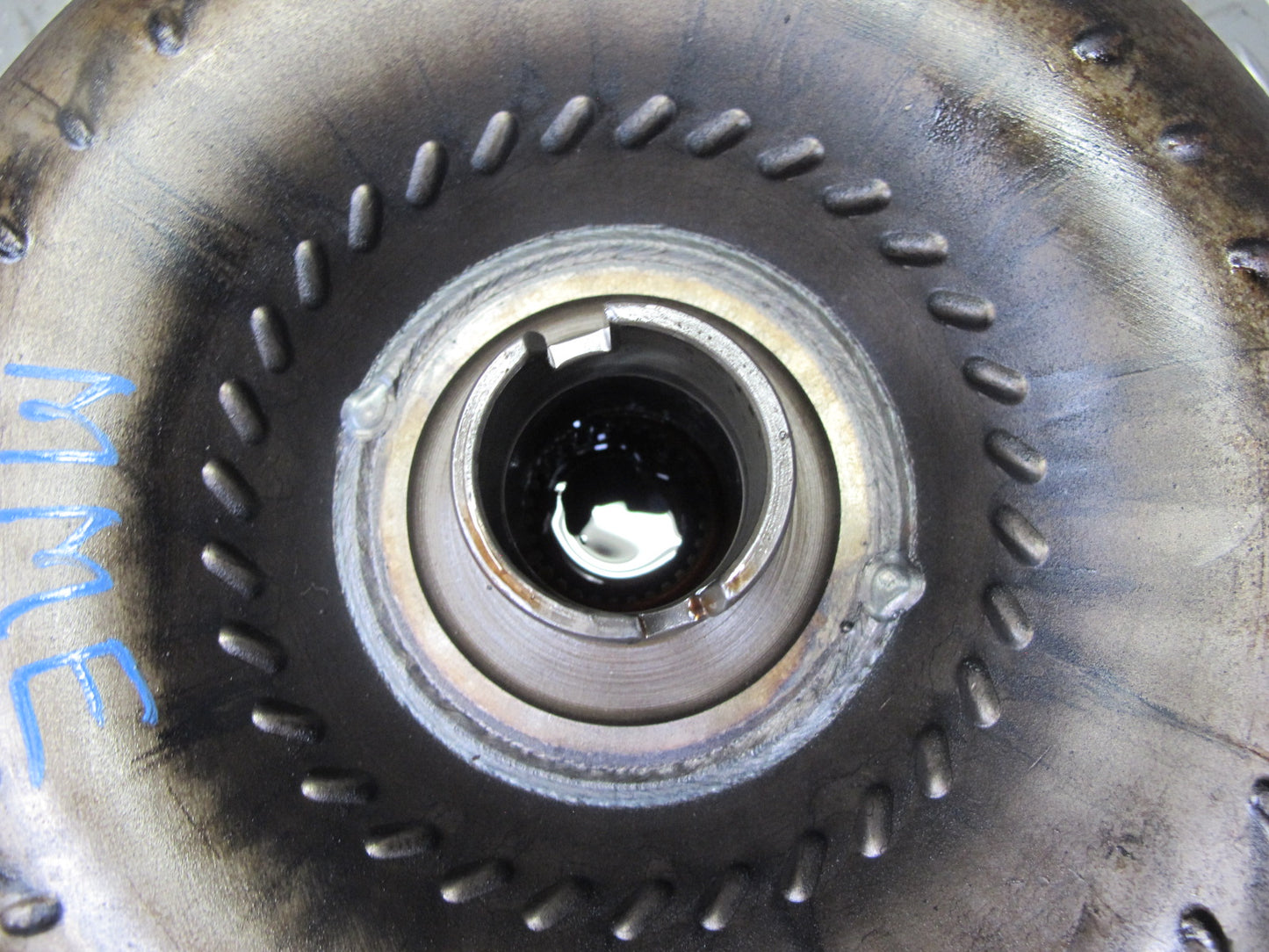 81-85 Mercedes W123 300D 722.315 A/T Automatic Transmission Torque Converter OEM