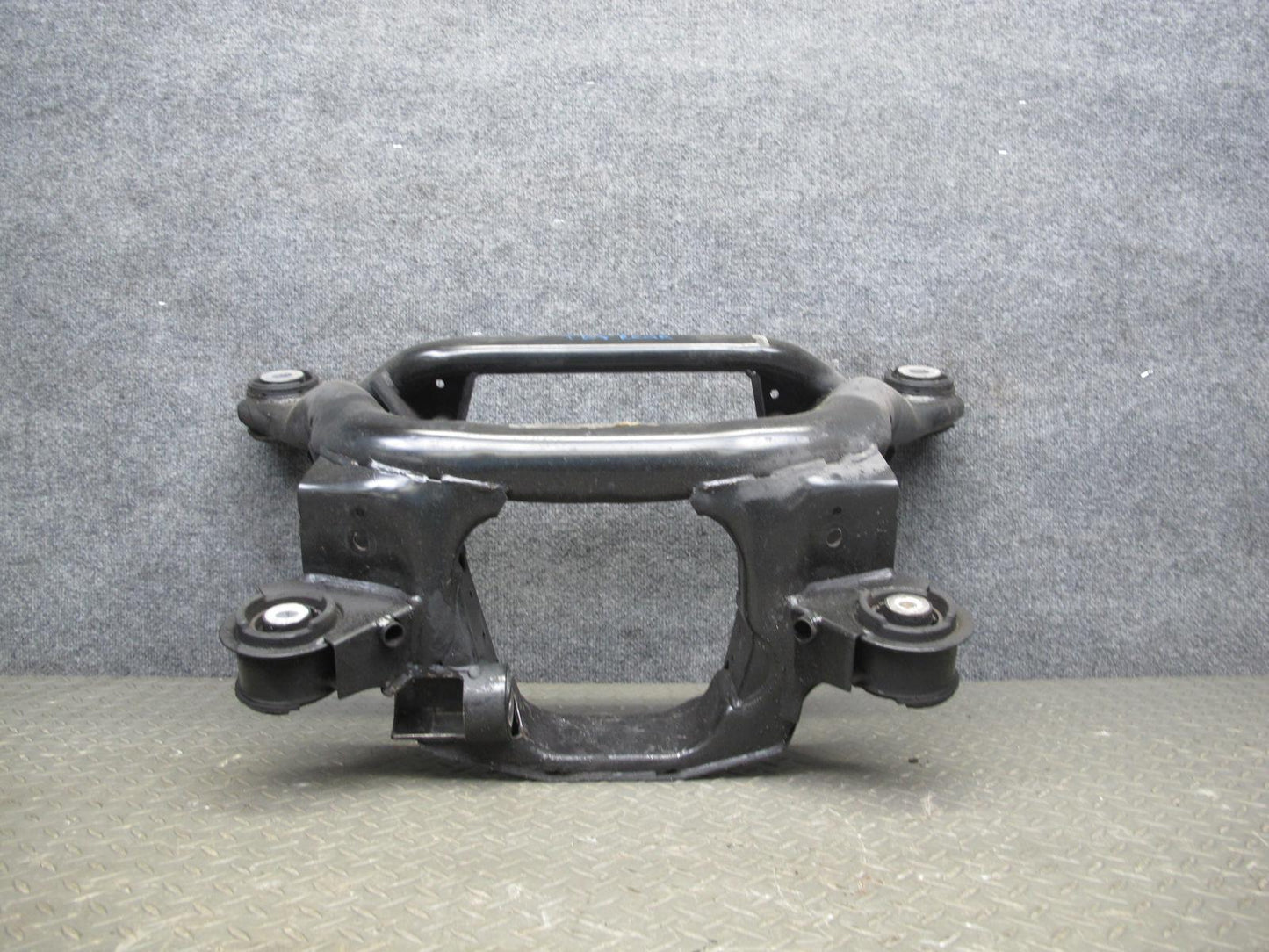 2001-2006 BMW E46 M3 Rear Suspension Sub Frame Crossmember Carrier Cradle