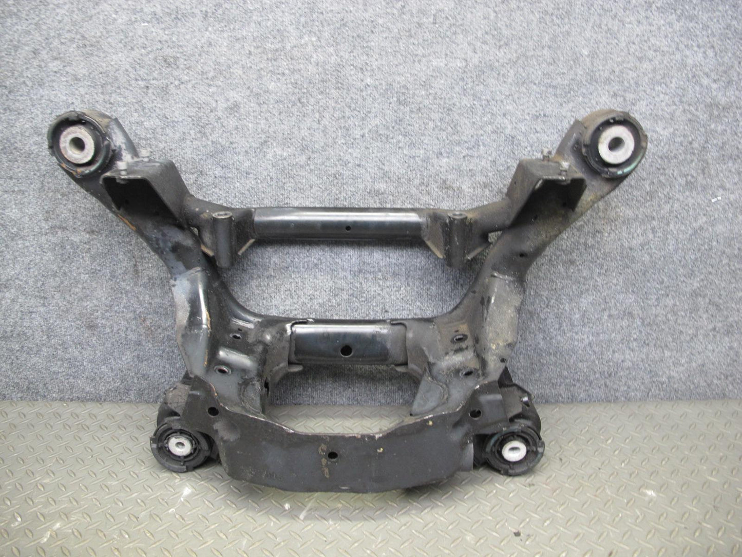 2001-2006 BMW E46 M3 Rear Suspension Sub Frame Crossmember Carrier Cradle