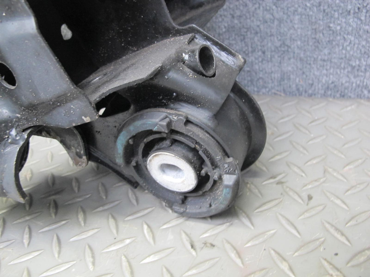 2001-2006 BMW E46 M3 Rear Suspension Sub Frame Crossmember Carrier Cradle