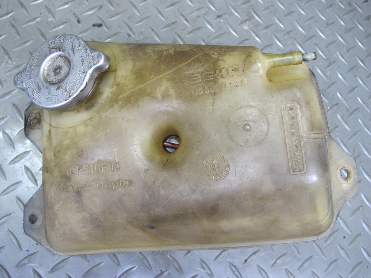 81-85 Mercedes W123 Engine Coolant Expansion Overflow Reservoir Tank