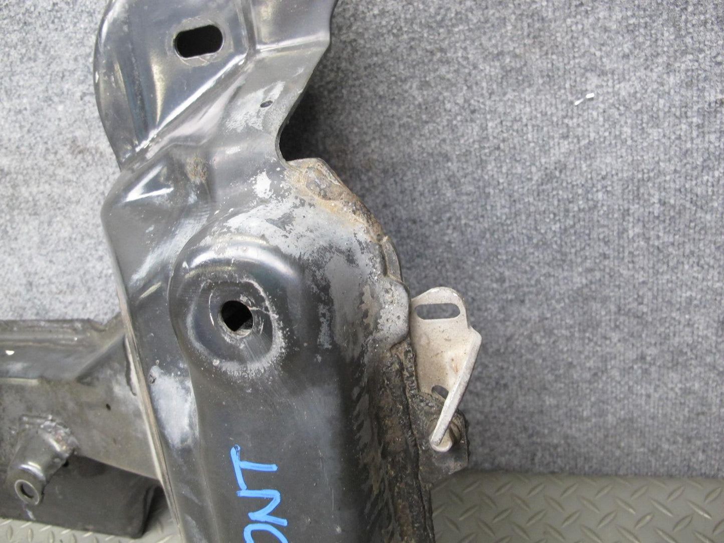 98-02 Chevrolet Camaro Coupe LS1 5.7L Front Suspension Subframe Crossmember OEM