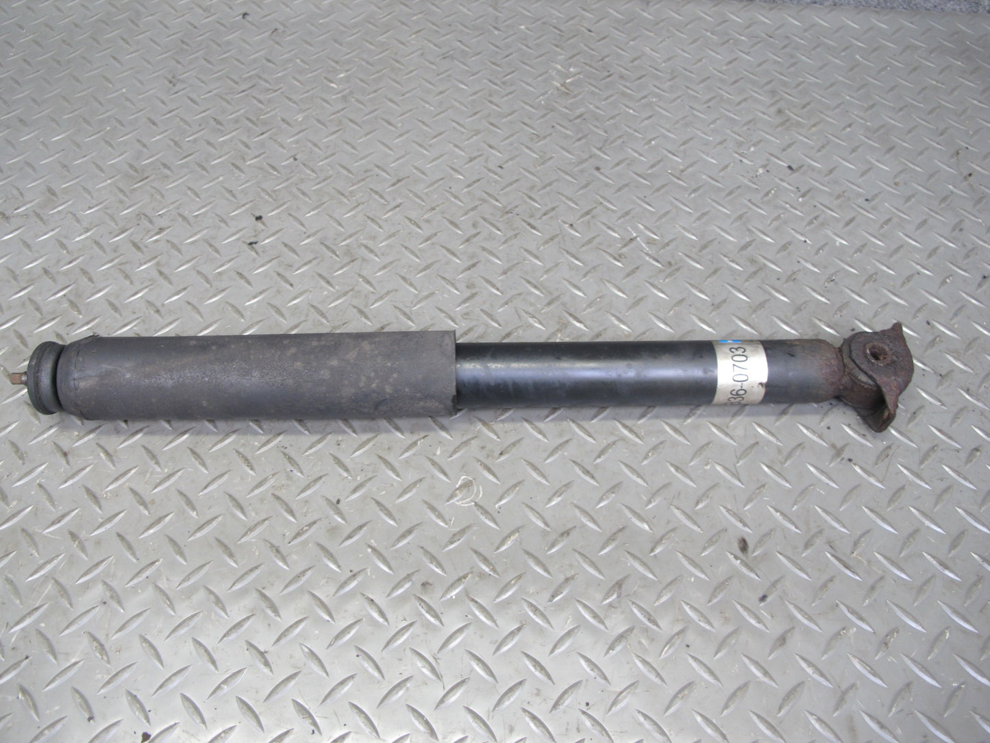 75-85 Mercedes W123 Set of 2 Front Left & Right Bilstein Strut Shock Absorber
