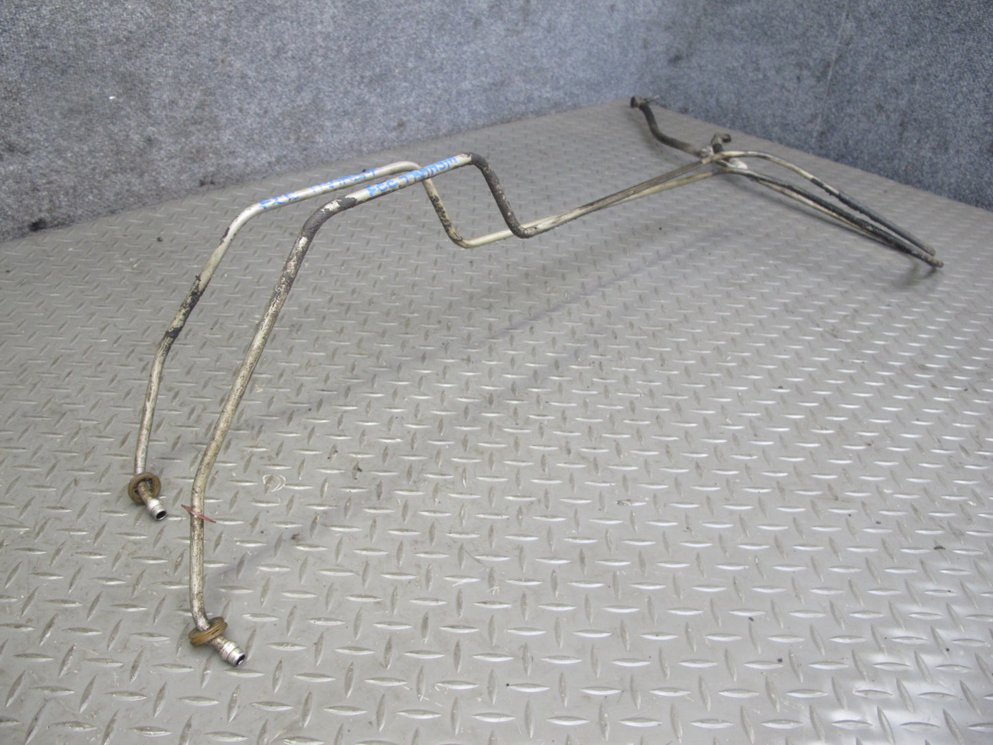 1998 Chevrolet Camaro 4L60E A/T Auto Transmission Oil Cooler Hose Pipe Line OEM