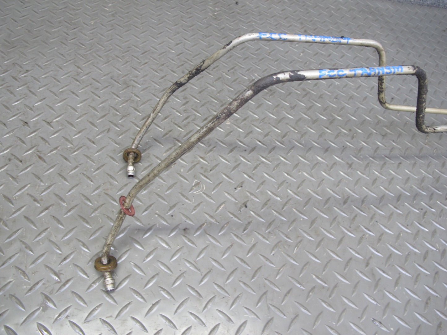 1998 Chevrolet Camaro 4L60E A/T Auto Transmission Oil Cooler Hose Pipe Line OEM