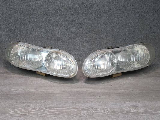 98-02 Chevrolet Camaro Set of 2 Front Left & Right Headlight Lamp OEM