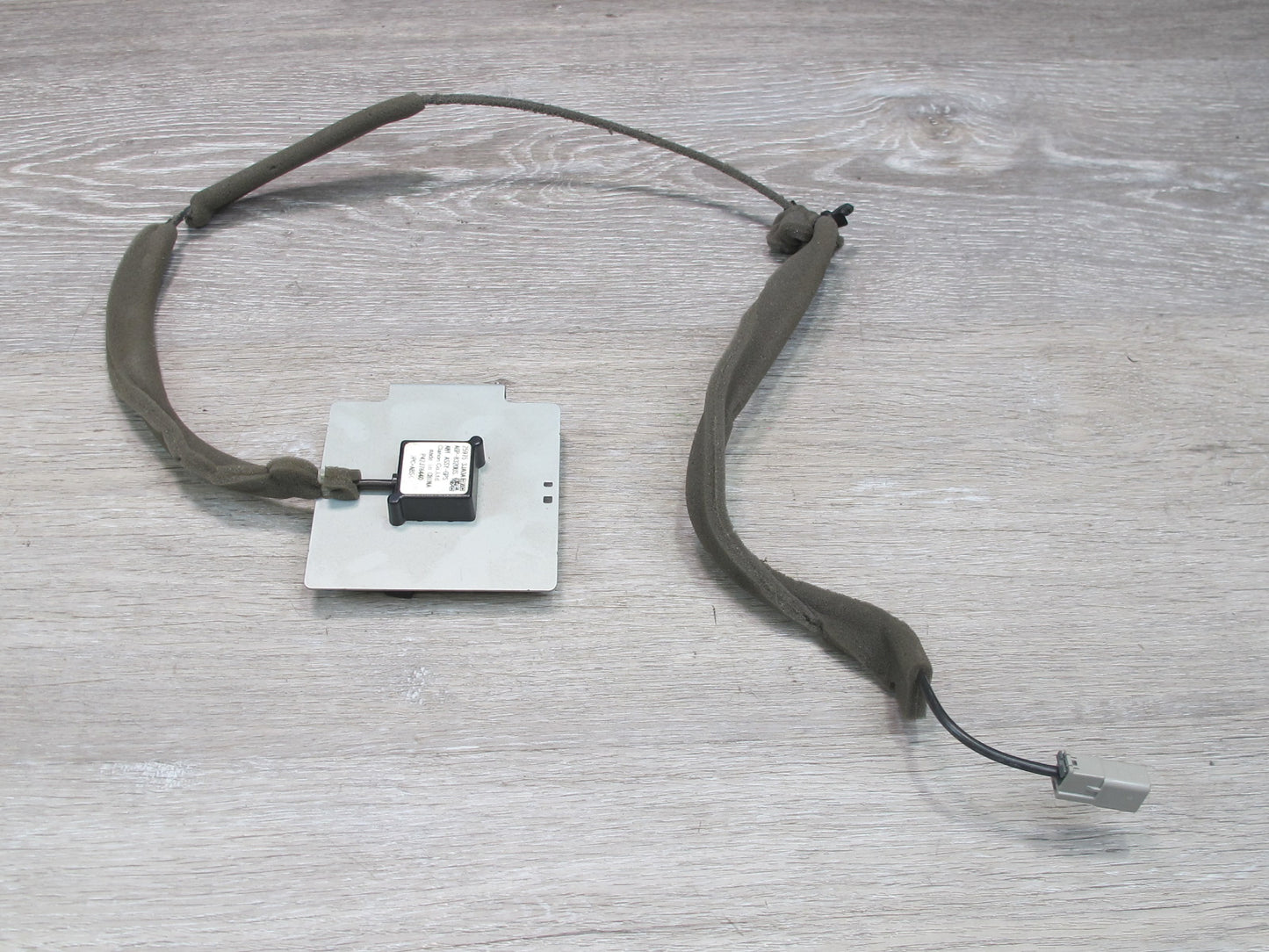 2013-2020 Infiniti JX35 QX60 GPS Navigation Antenna 25975-3JA0A