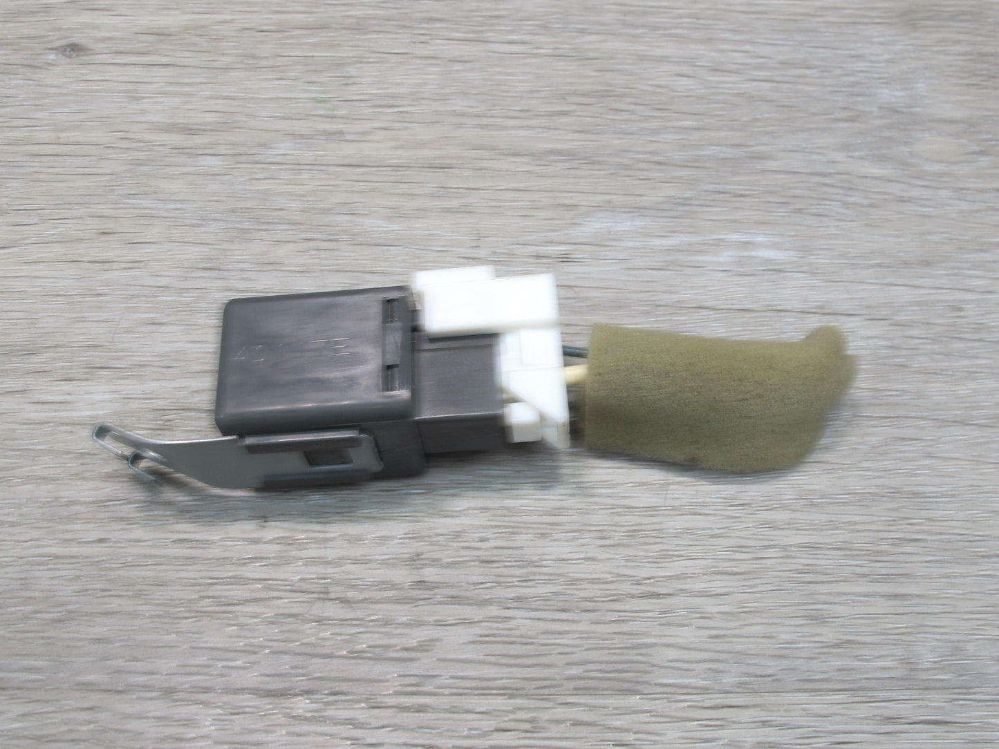 2013-2020 Infiniti JX35 QX60 Power Window Circuit Breaker Relay Module