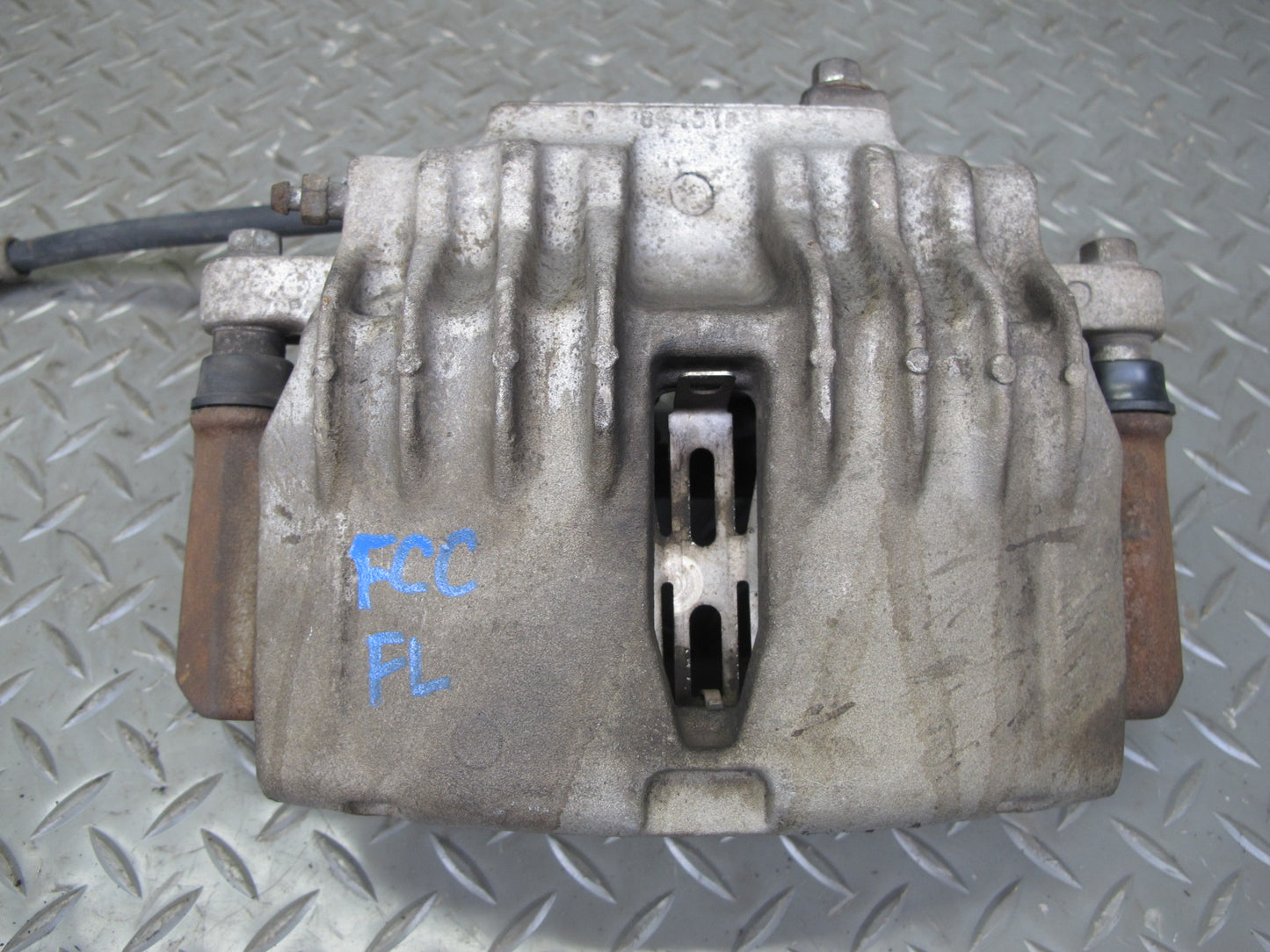 98-02 Chevrolet Camaro Z28 Set of 2 Front Left & Right Brake Caliper OEM