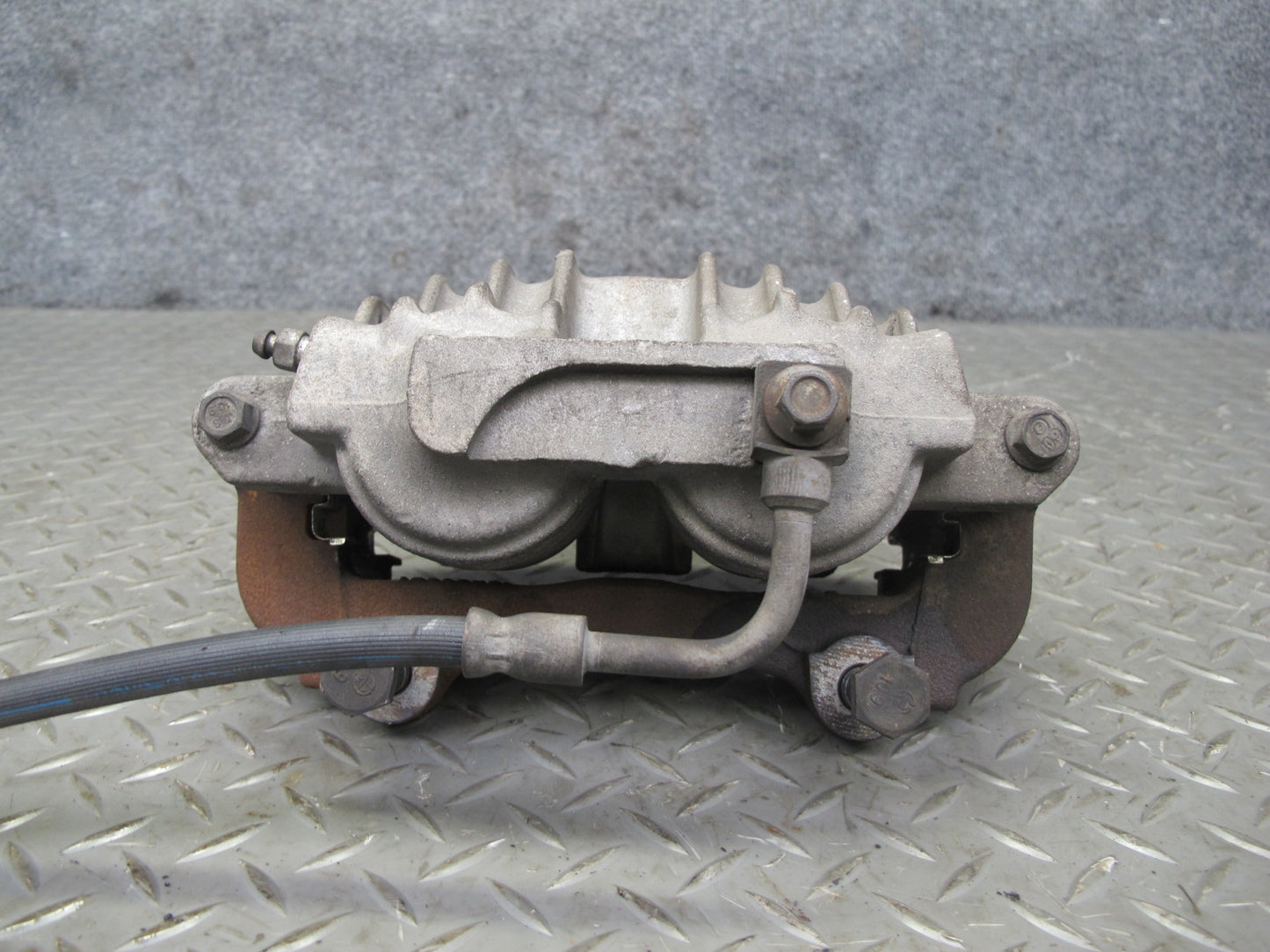 98-02 Chevrolet Camaro Z28 Set of 2 Front Left & Right Brake Caliper OEM