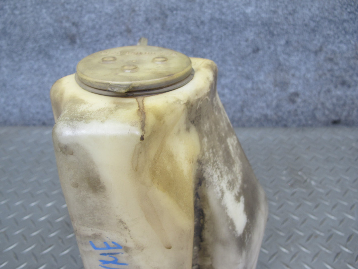 75-85 Mercedes W123 Windshield Washer Fluid Reservoir Tank w Pump OEM