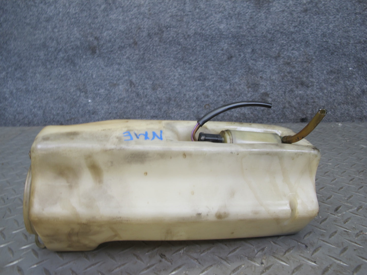 75-85 Mercedes W123 Windshield Washer Fluid Reservoir Tank w Pump OEM
