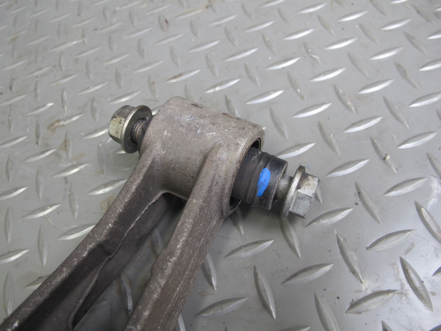 2001-2006 BMW E46 Set of 2 Rear Left & Right Suspension Upper Control Arm