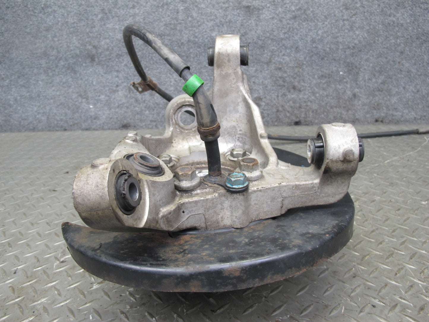 13-14 Nissan 370Z Z34 Rear Right Spindle Knuckle Wheel Hub Bearing 89K Miles OEM