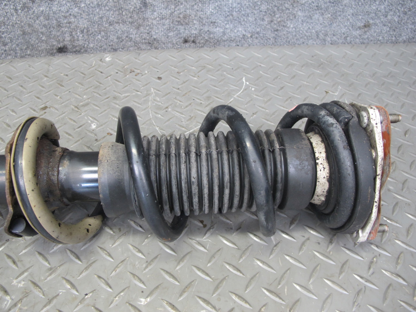 09-14 Nissan Z34 370Z RWD Set of 2 Front Suspension Shock Strut Absorber 89K OEM