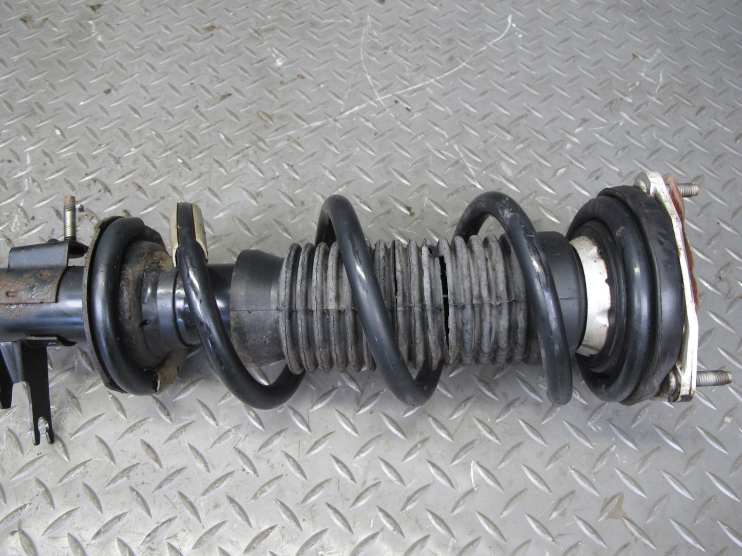 09-14 Nissan Z34 370Z RWD Set of 2 Front Suspension Shock Strut Absorber 89K OEM