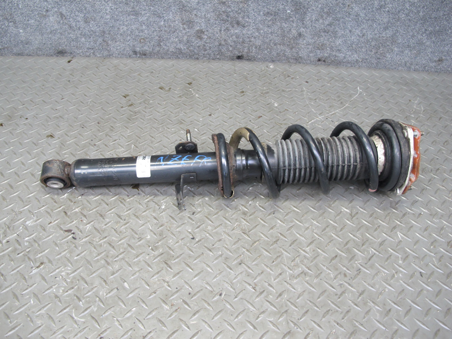 09-14 Nissan Z34 370Z RWD Set of 2 Front Suspension Shock Strut Absorber 89K OEM
