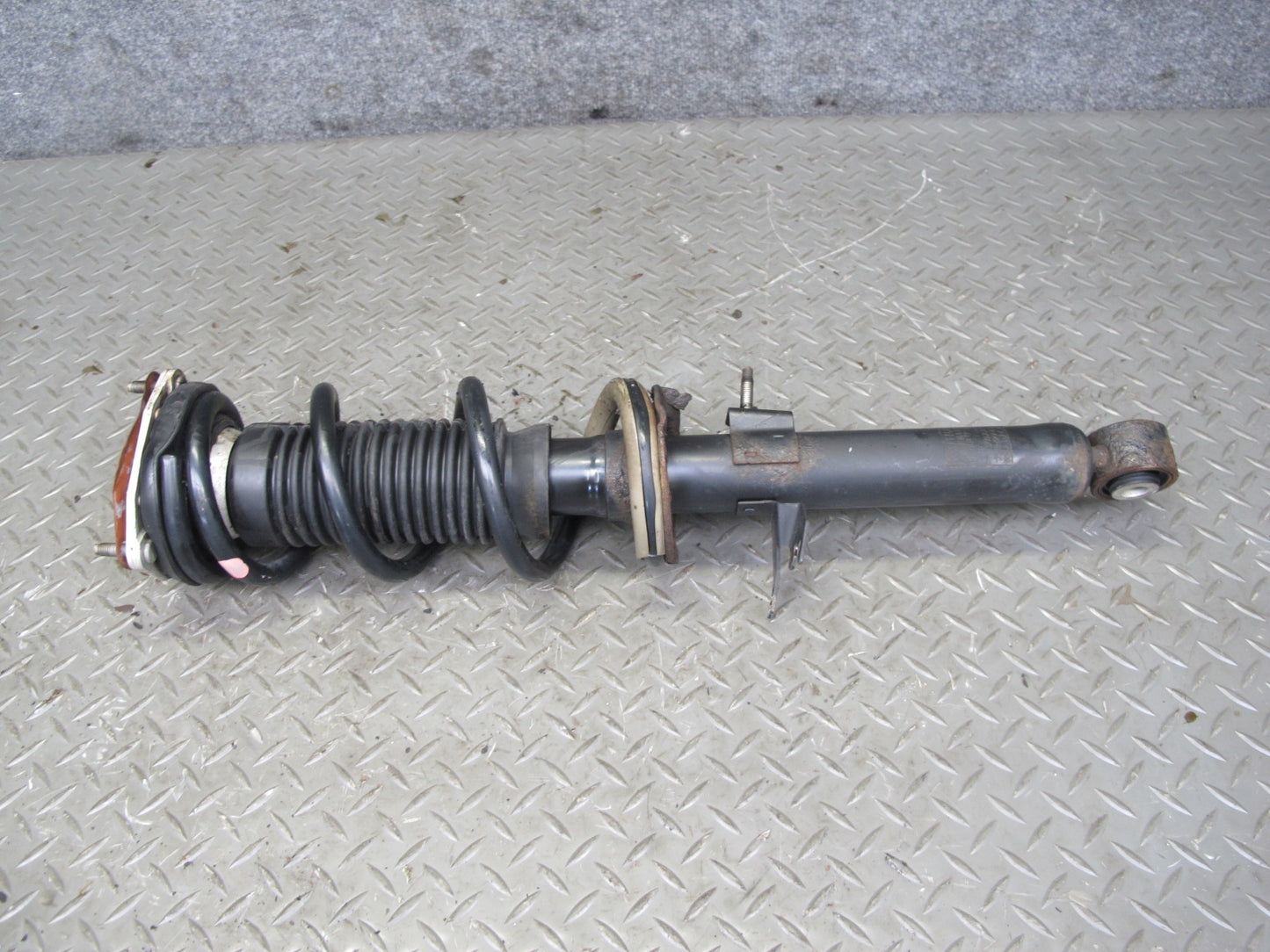 09-14 Nissan Z34 370Z RWD Set of 2 Front Suspension Shock Strut Absorber 89K OEM