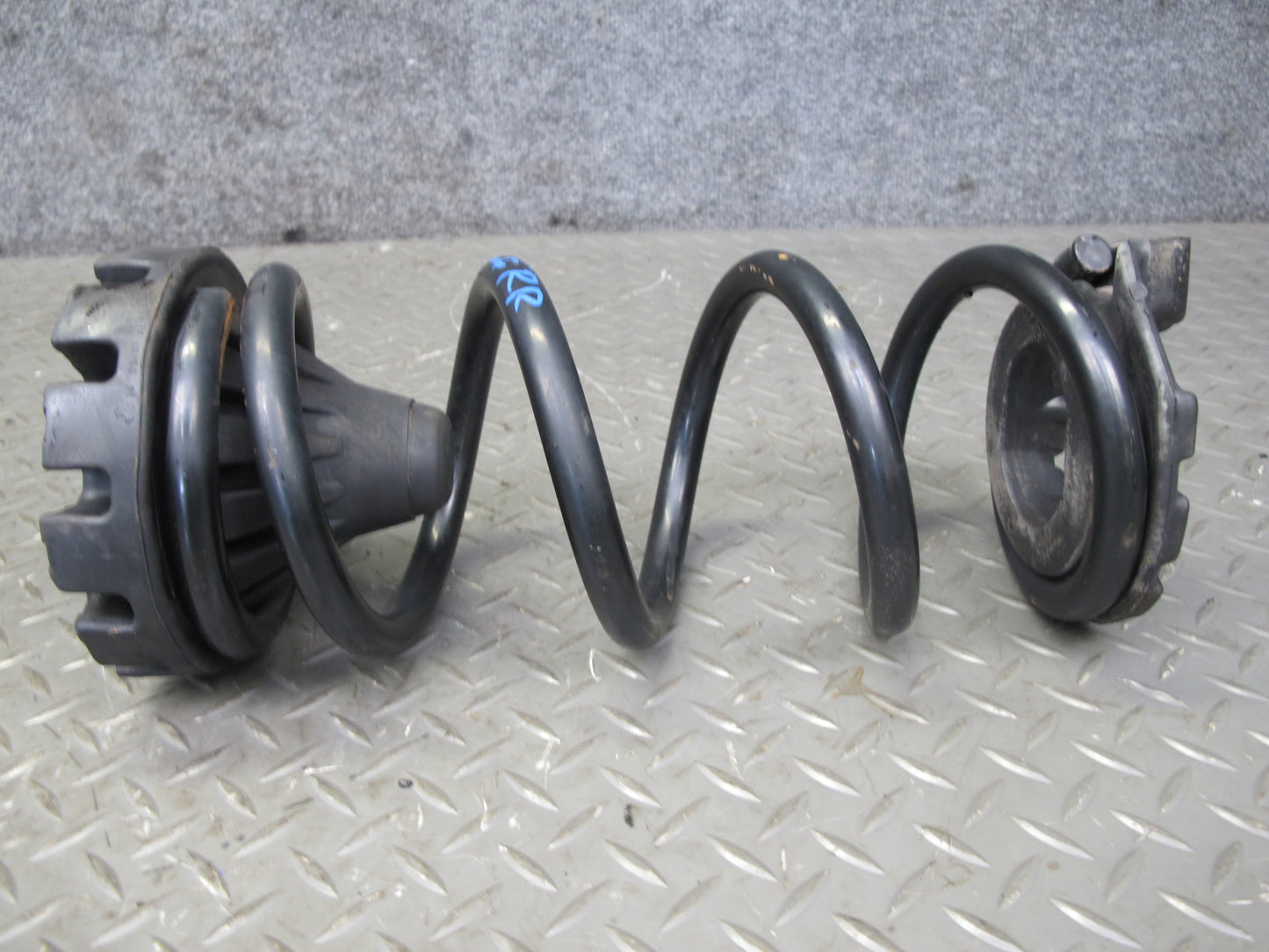 10-14 Nissan Z34 370Z Convertible Set of 2 Rear Suspension Coil Spring OEM