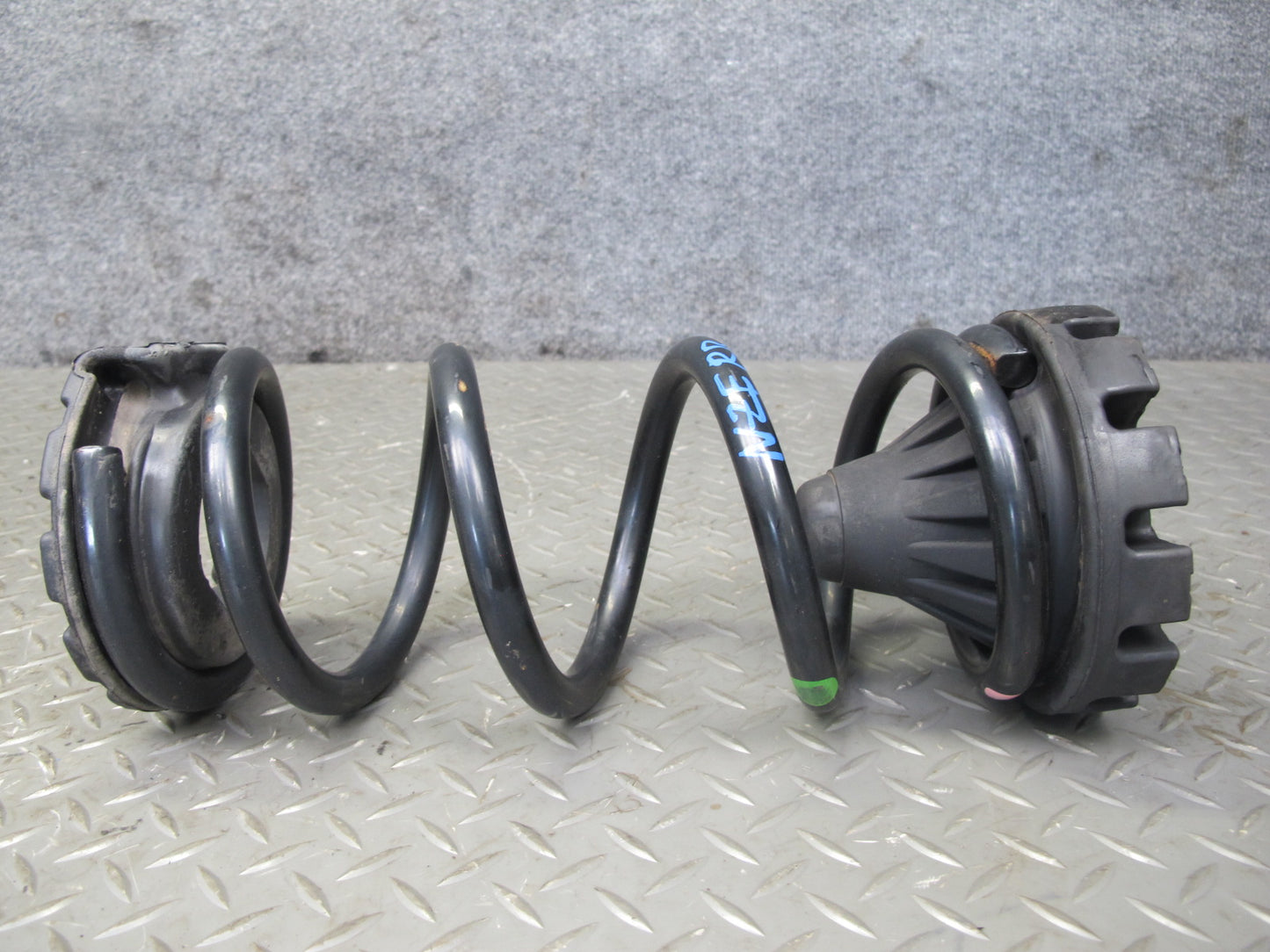 10-14 Nissan Z34 370Z Convertible Set of 2 Rear Suspension Coil Spring OEM