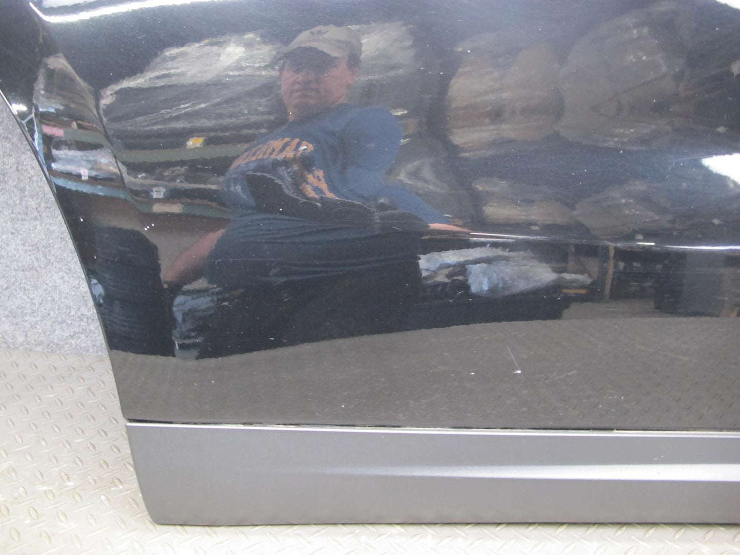 2017-2020 Maserati Levante M161 Rear Right Door Shell Panel Black