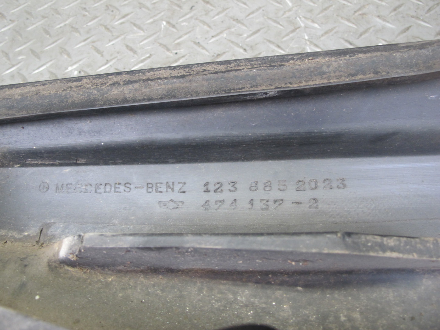 77-85 Mercedes W123 Sedan Set of 3 Rear Bumper Rubber Trim Cover OEM