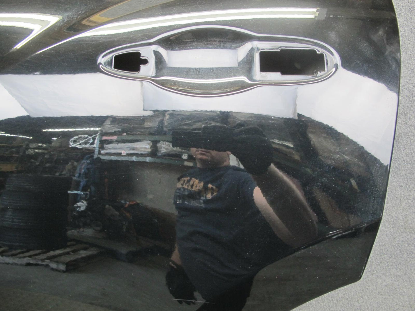 2017-2020 Maserati Levante M161 Rear Left Door Shell Panel Black