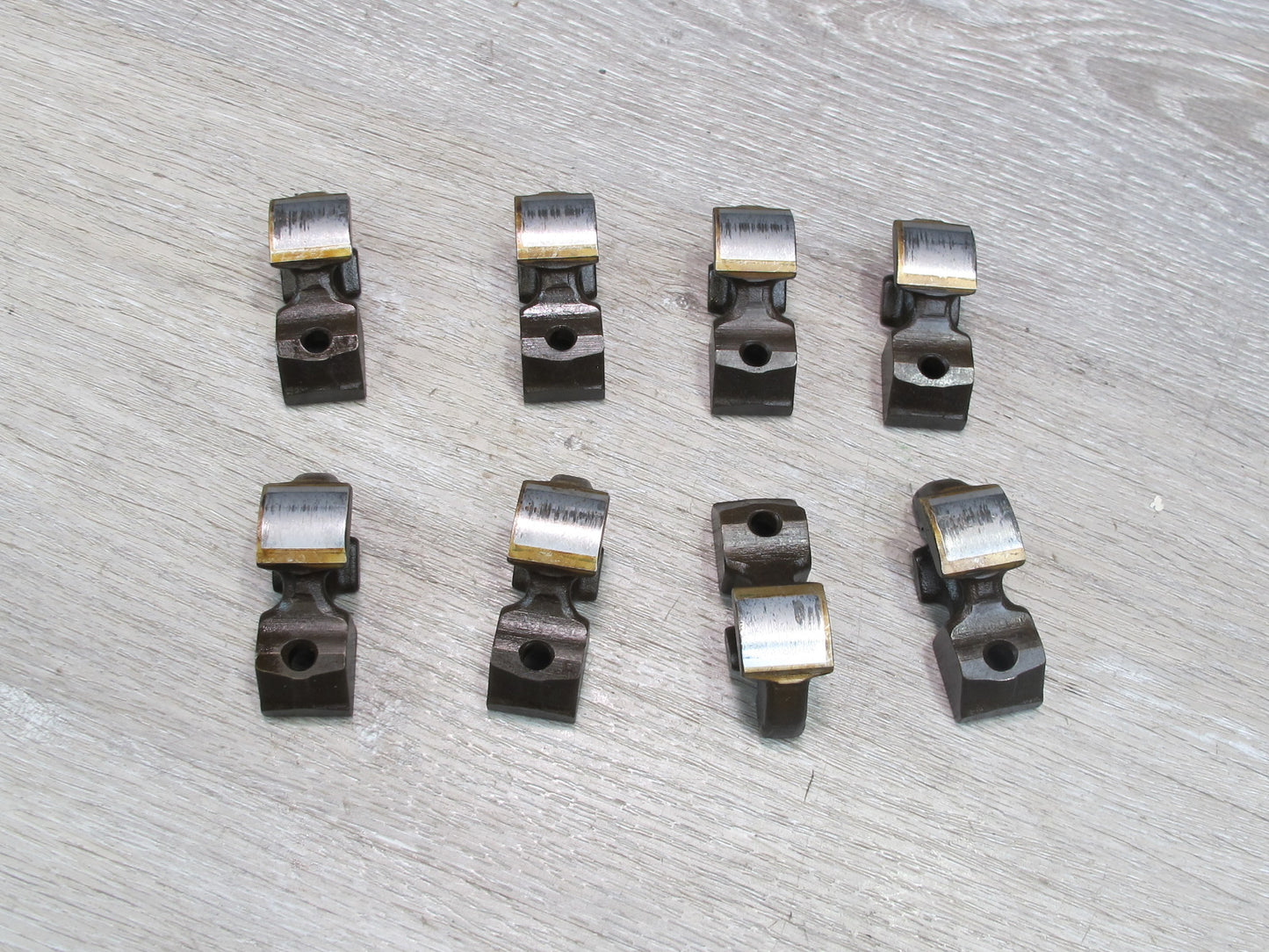 86-91 Mercedes 560SEC 560SEL M117 Rocker Arm & Valve Adjust Shim Set Right OEM