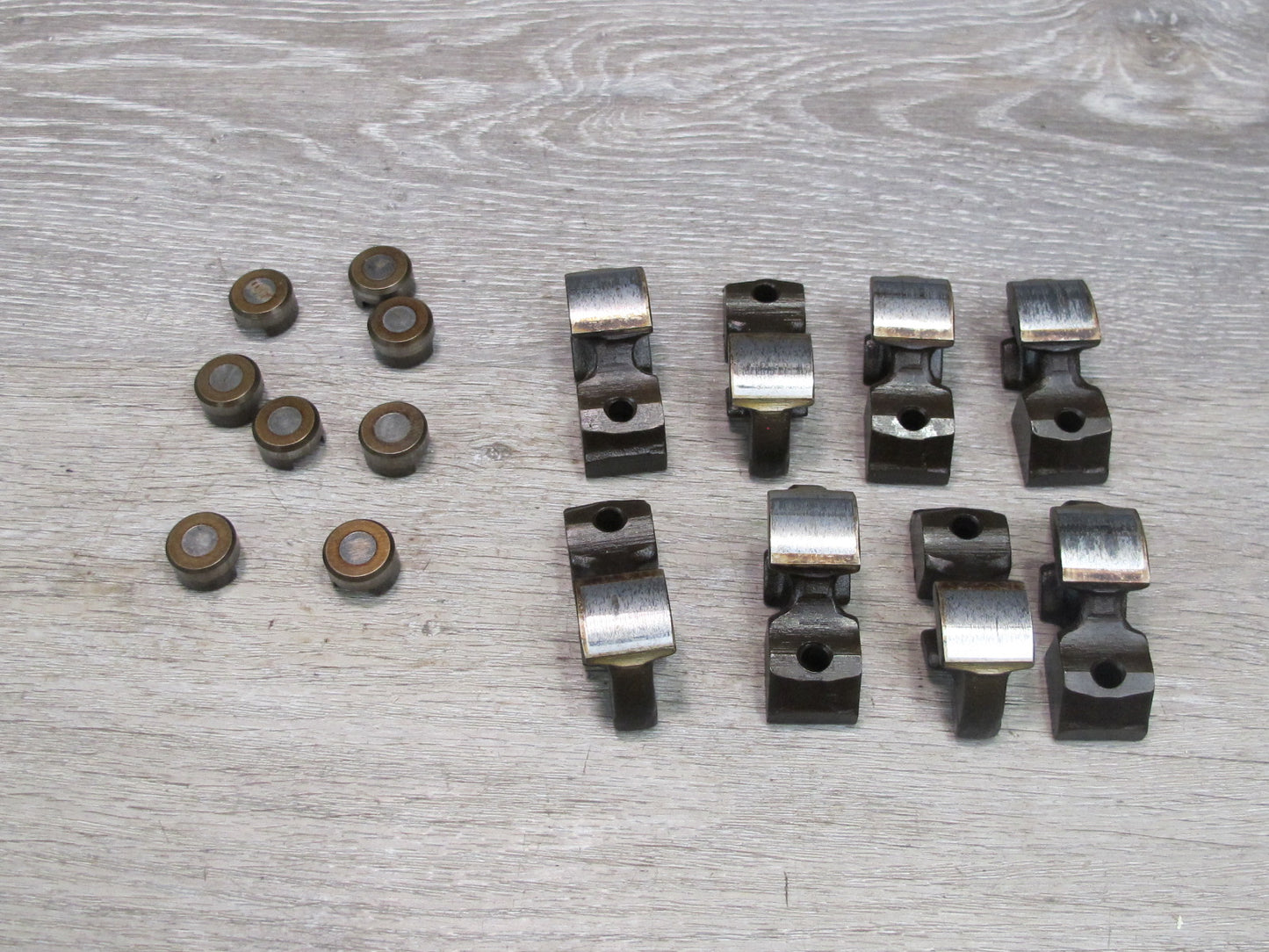 86-91 Mercedes 560SEC 560SEL M117 Rocker Arm & Valve Adjust Shim Set Left OEM