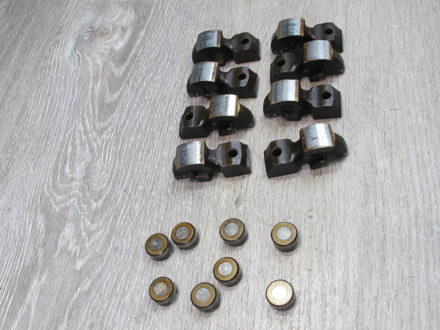 86-91 Mercedes 560SEC 560SEL M117 Rocker Arm & Valve Adjust Shim Set Left OEM