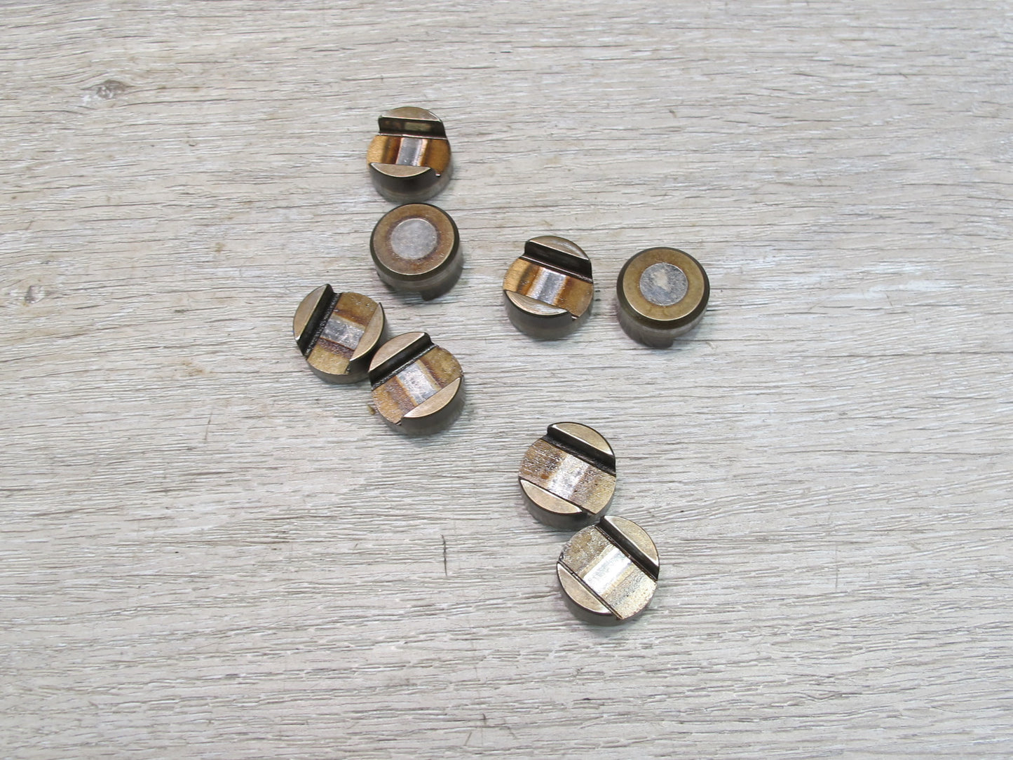 86-91 Mercedes 560SEC 560SEL M117 Rocker Arm & Valve Adjust Shim Set Left OEM