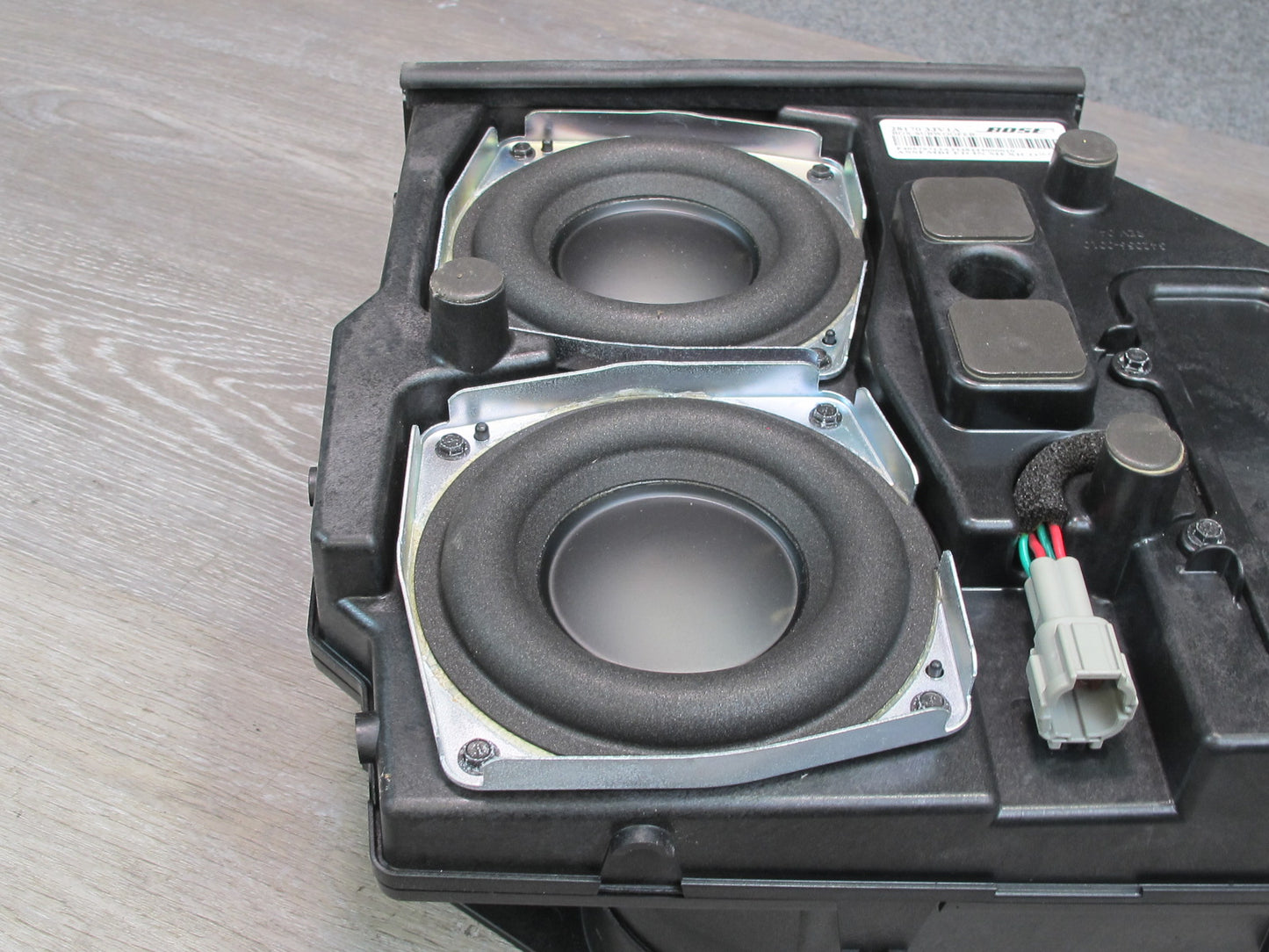 2014-2020 Infiniti QX60 Bose Subwoofer Audio Sound Speaker Assembly 28170-3JV1A