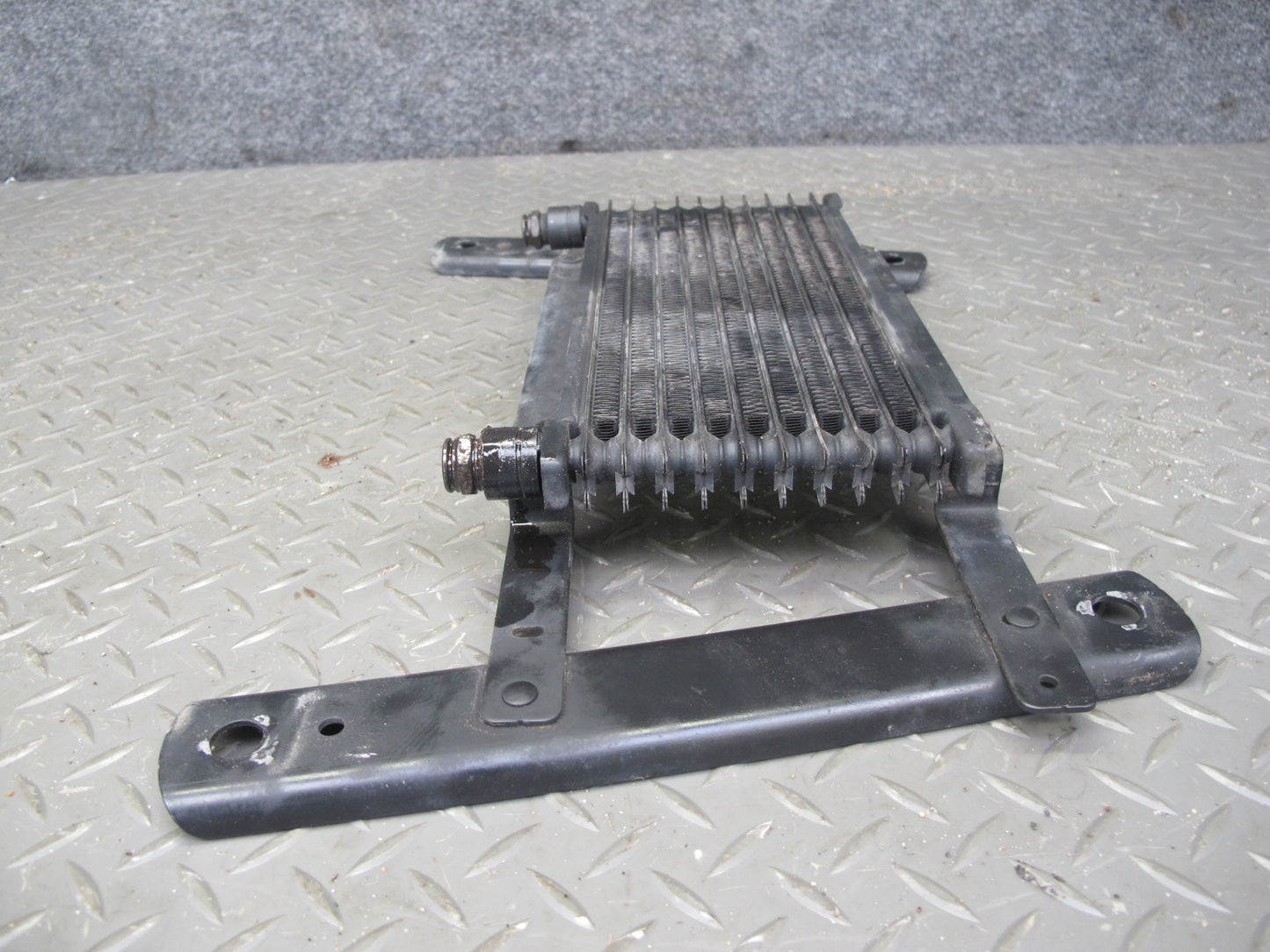 2003-2007 Hummer H2 6.0L Automatic Transmission Oil Fluid Cooler W/ Bracket
