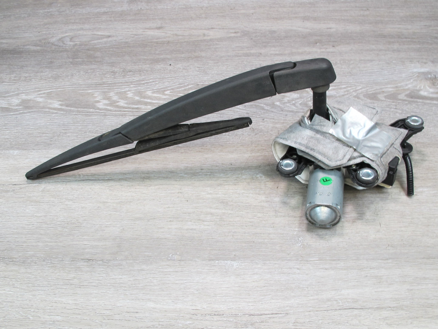 2013-2020 Infiniti JX35 QX60 Rear Trunk Lid Tailgate Wiper Arm Motor Set