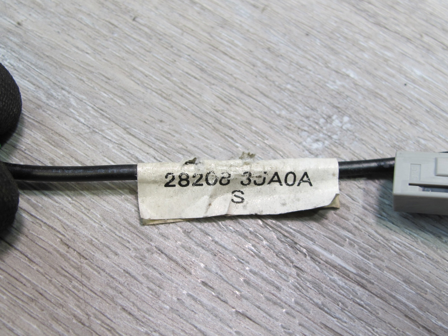 2013-2020 Infiniti JX36 QX60 Roof Radio Antenna 28208-3JA0A