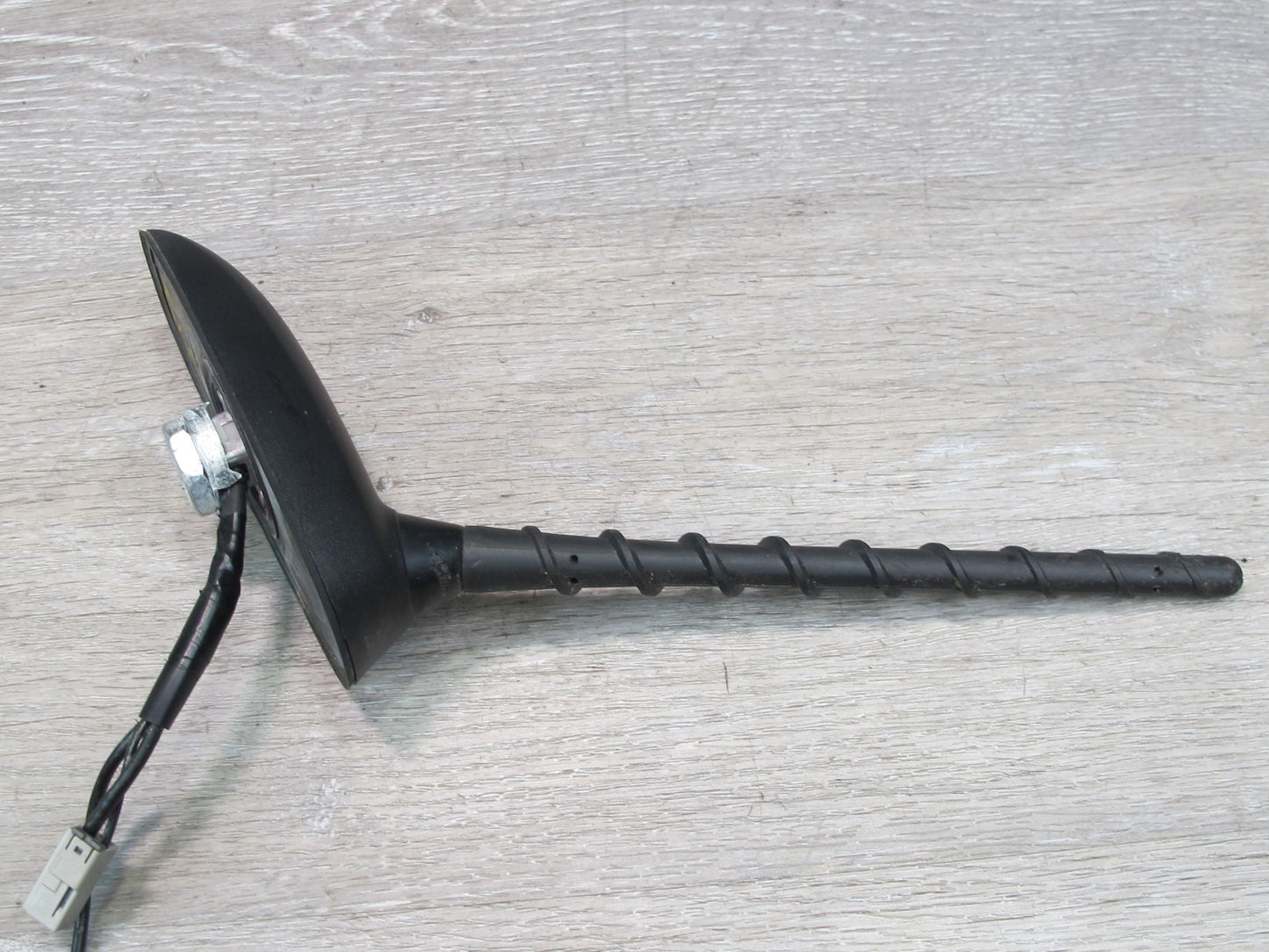 2013-2020 Infiniti JX36 QX60 Roof Radio Antenna 28208-3JA0A