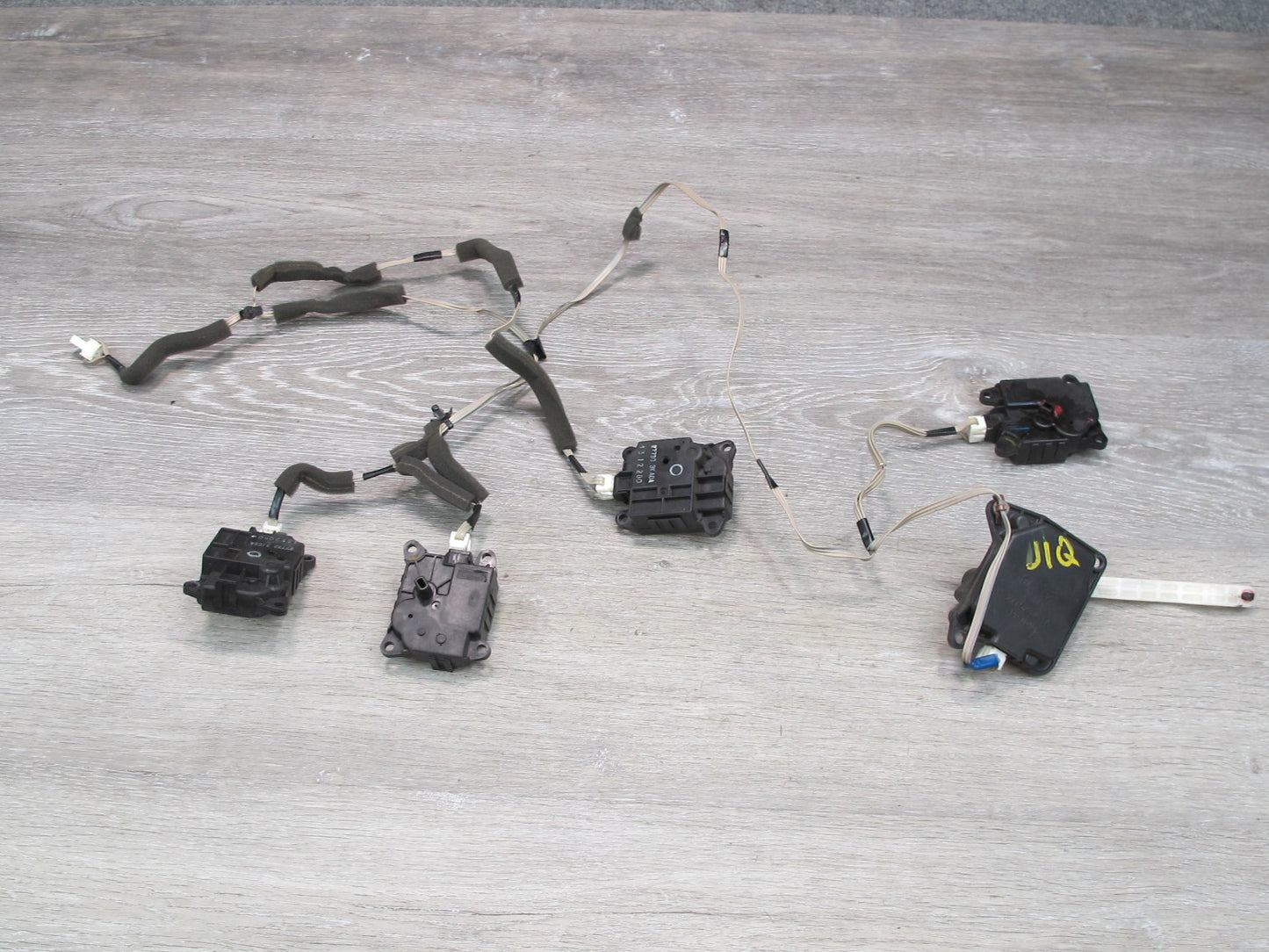 2013-2020 Infiniti JX35 QX60 A/C Heater Flap Door Actuator Motor Wiring Set