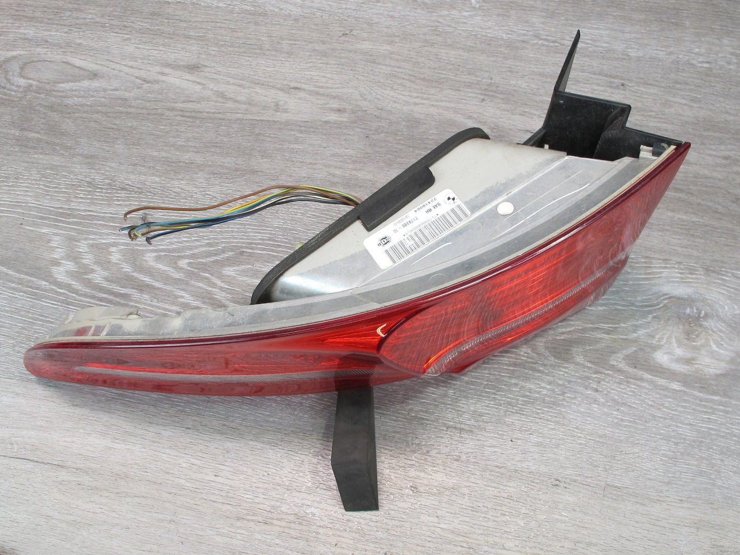2008-2012 BMW X6 E71 E72 Rear Right Outer Tail Light Lamp