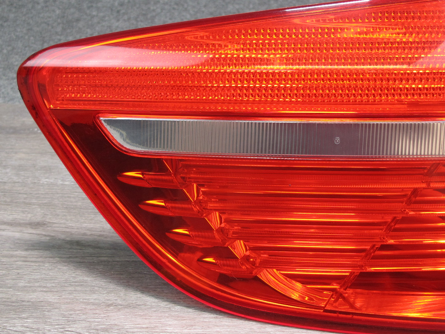 2008-2012 BMW X6 E71 E72 Rear Left Outer Tail Light Lamp