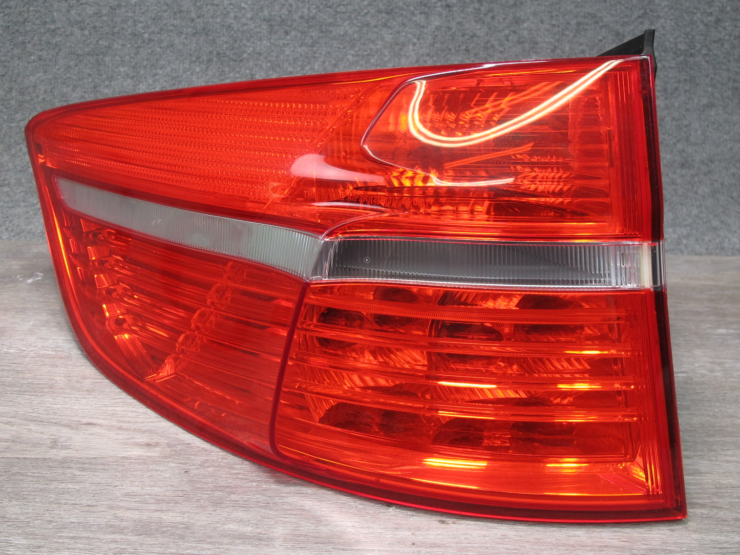 2008-2012 BMW X6 E71 E72 Rear Left Outer Tail Light Lamp