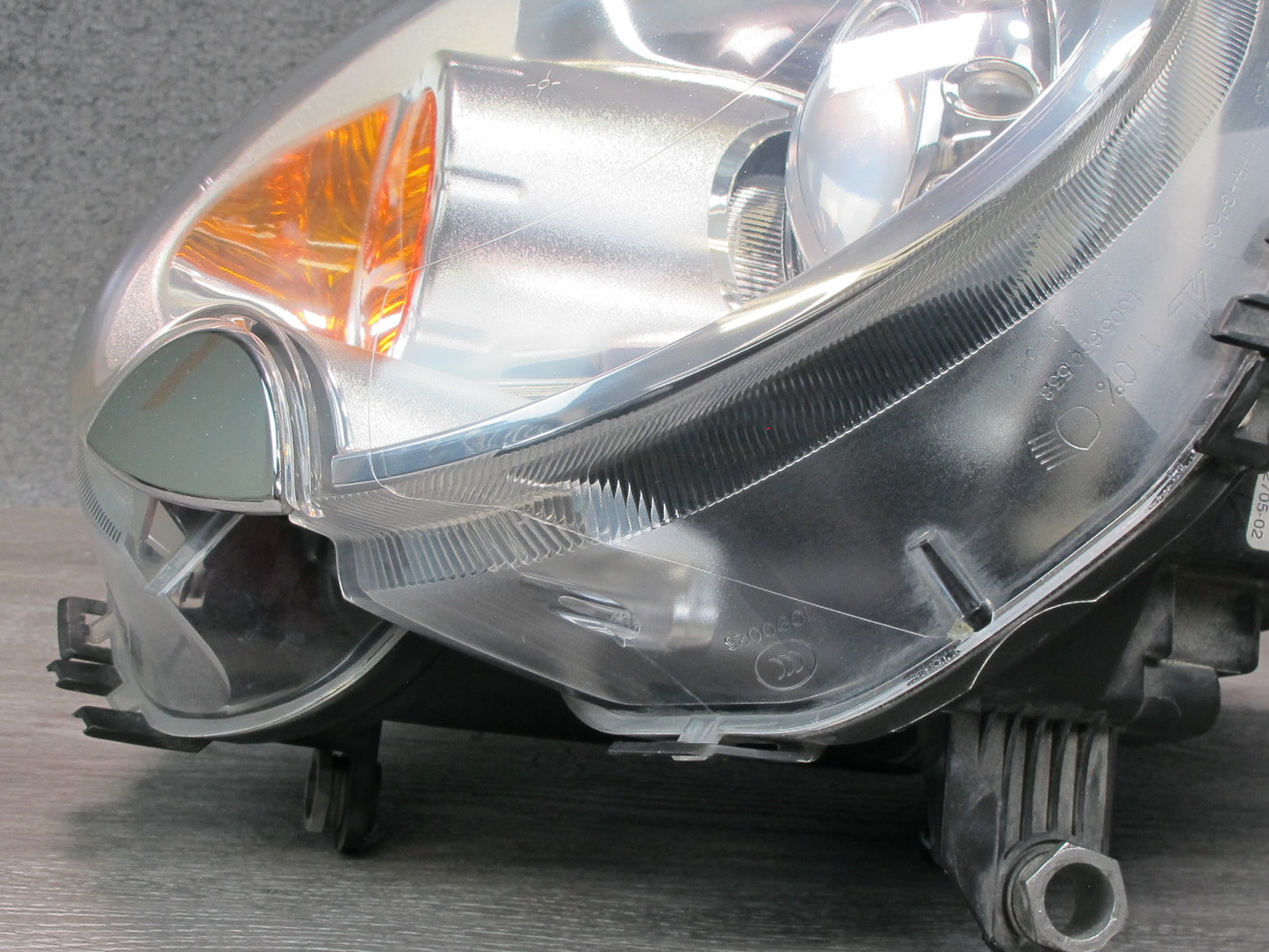 10-13 Mini R55 R56 R57 Front Right Bi-xenon Headlight Lamp w Ballast OEM